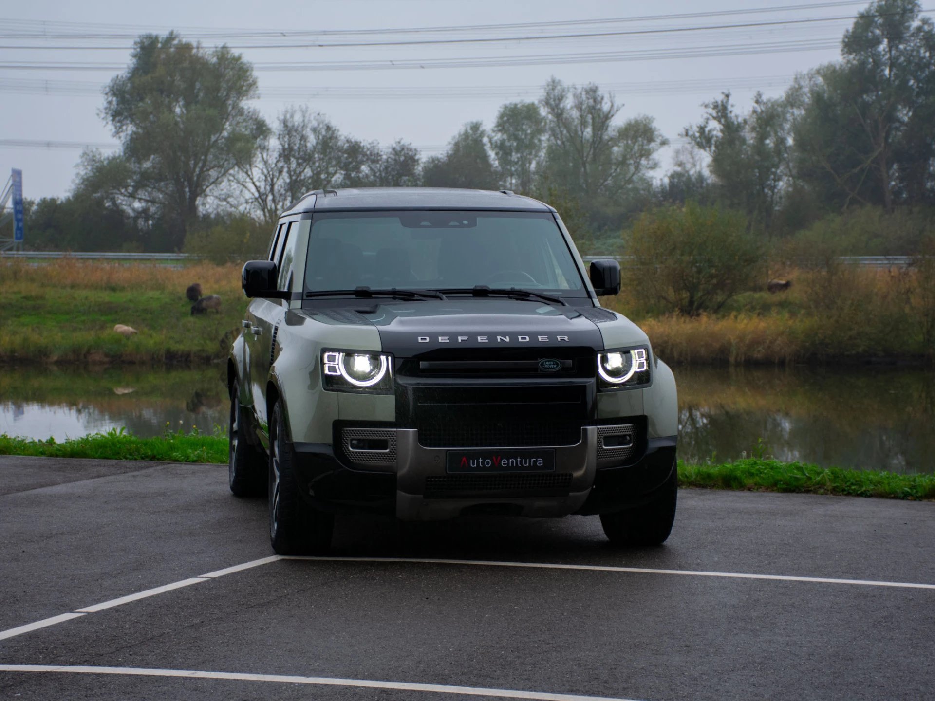 Hoofdafbeelding Land Rover Defender