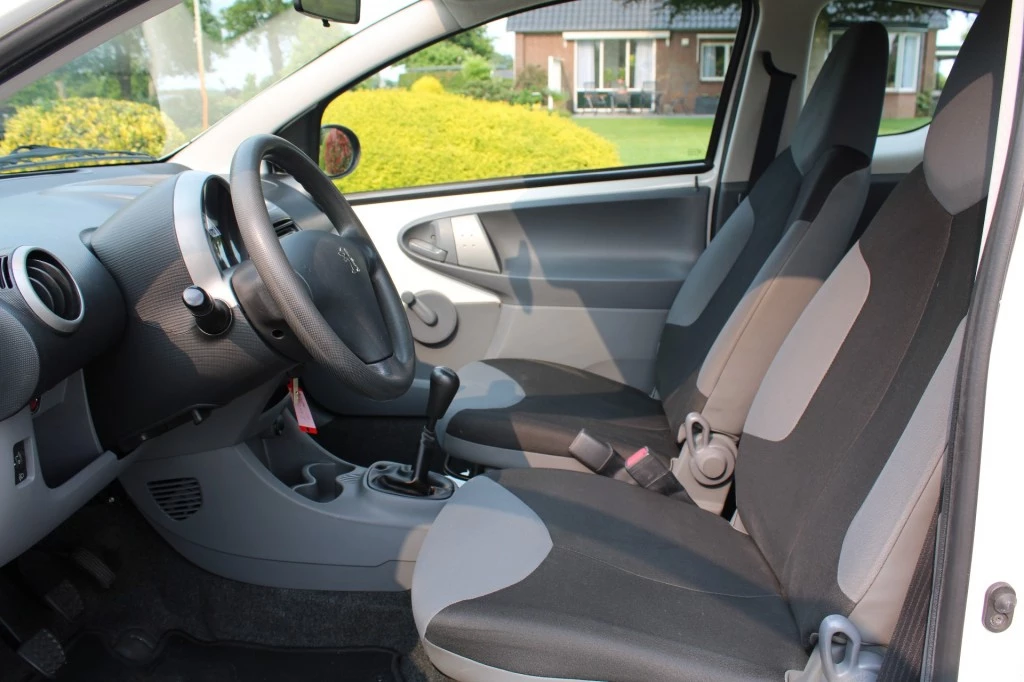 Hoofdafbeelding Peugeot 107