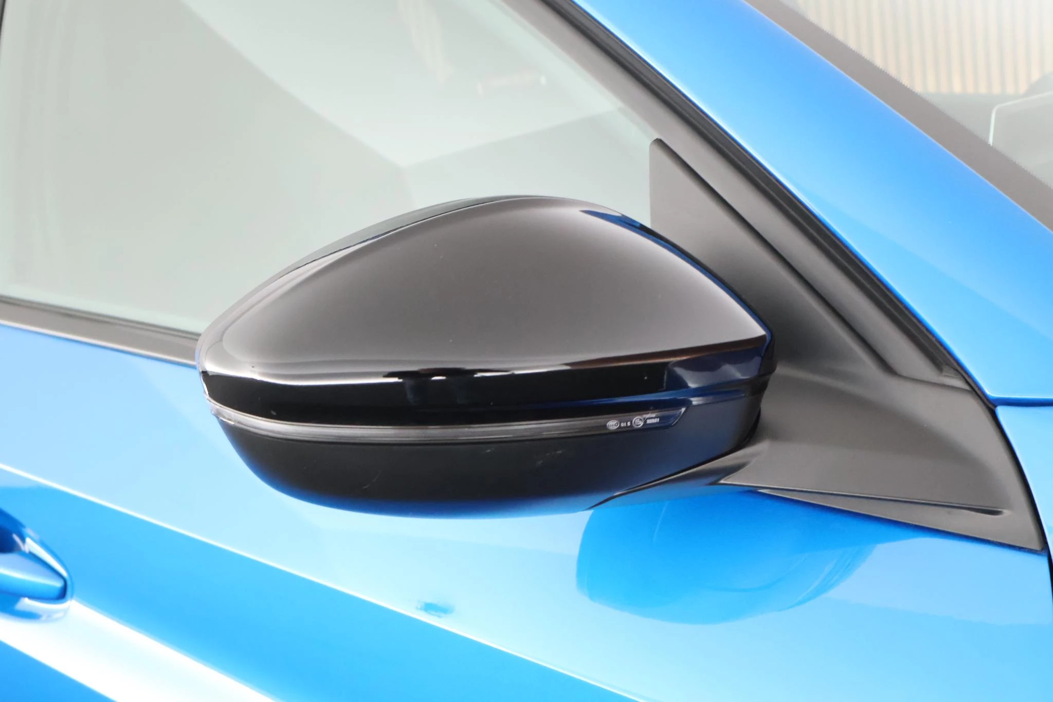 Hoofdafbeelding Peugeot e-208