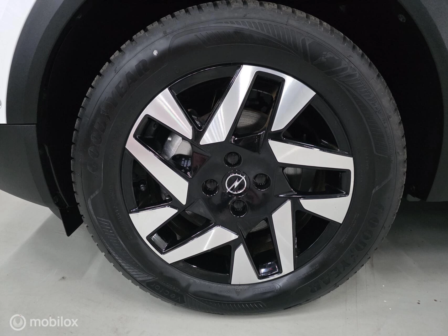 Hoofdafbeelding Opel Mokka-e