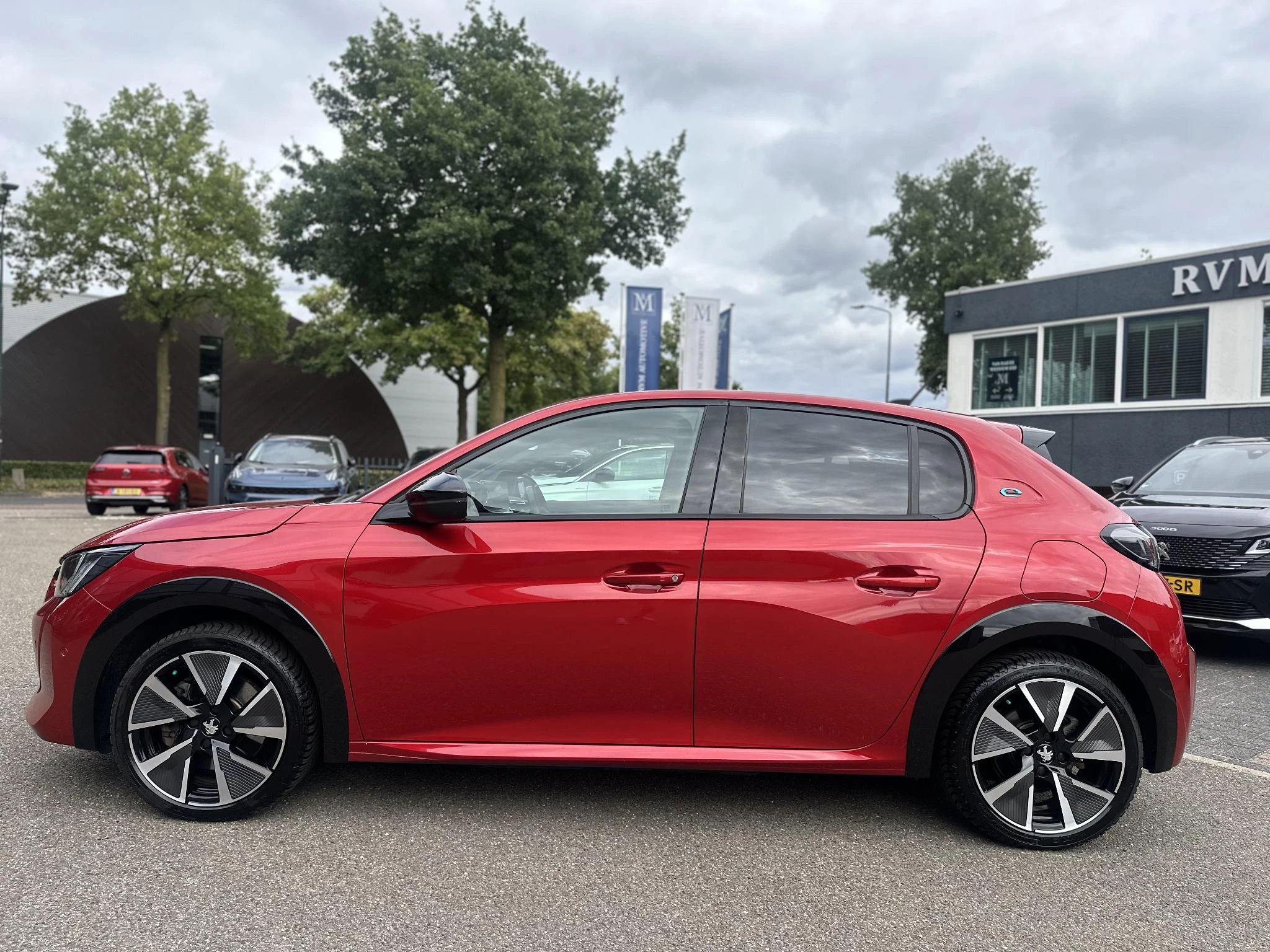 Hoofdafbeelding Peugeot e-208