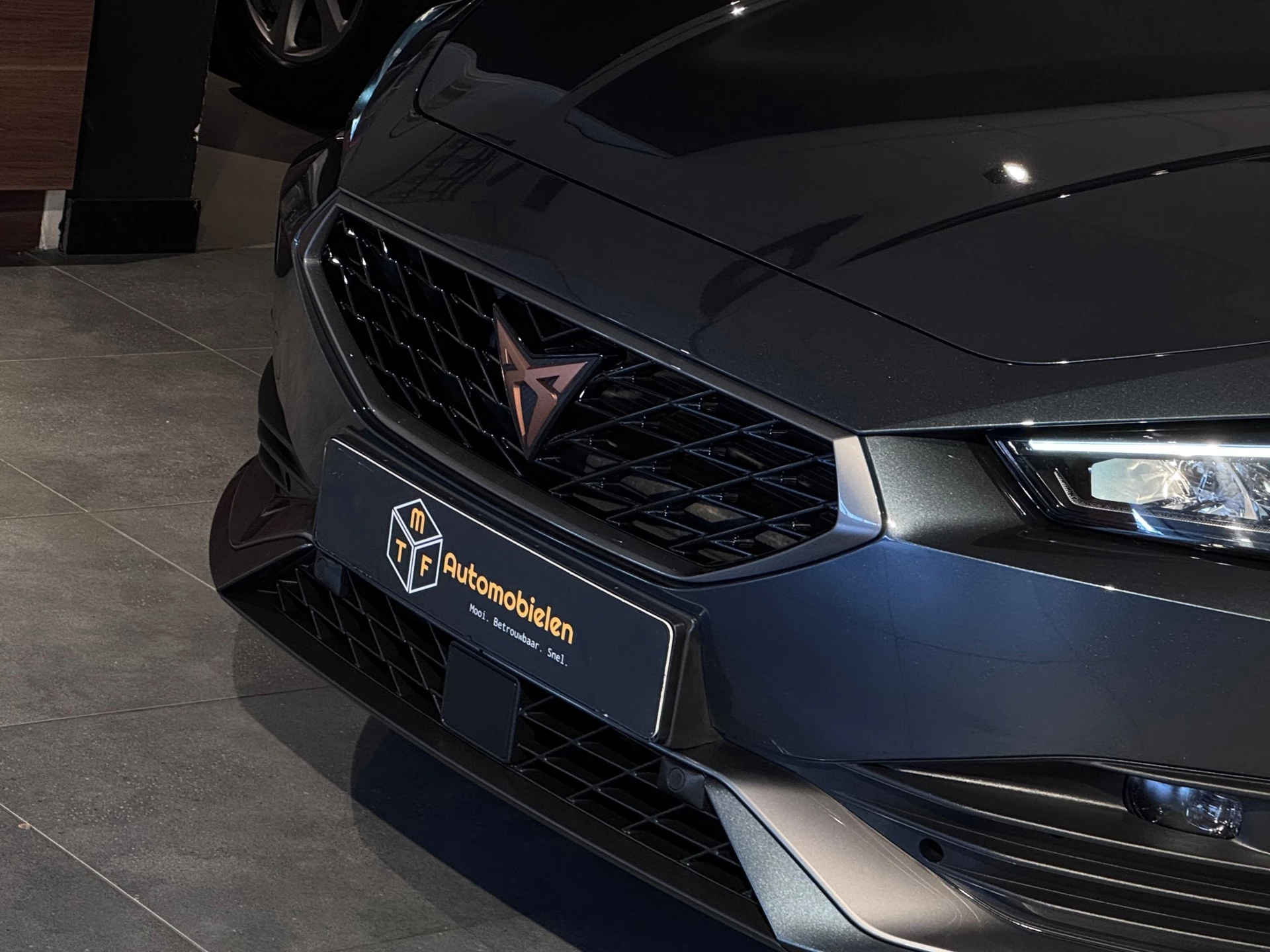 Hoofdafbeelding CUPRA Leon Sportstourer