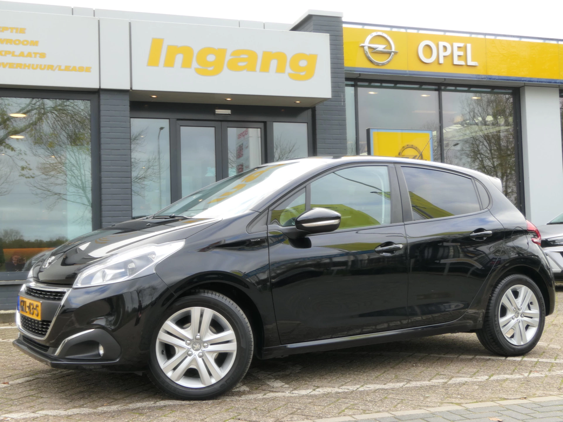 Hoofdafbeelding Peugeot 208