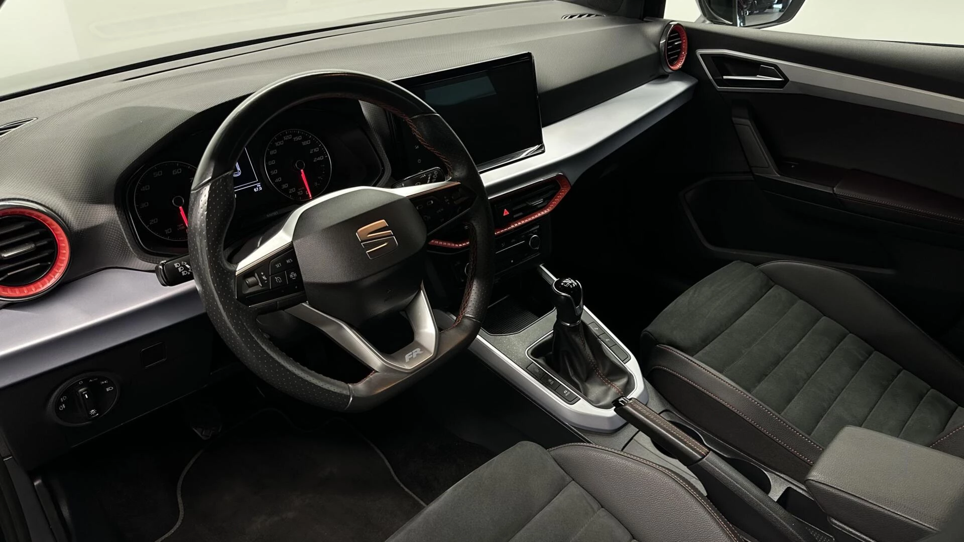 Hoofdafbeelding SEAT Arona