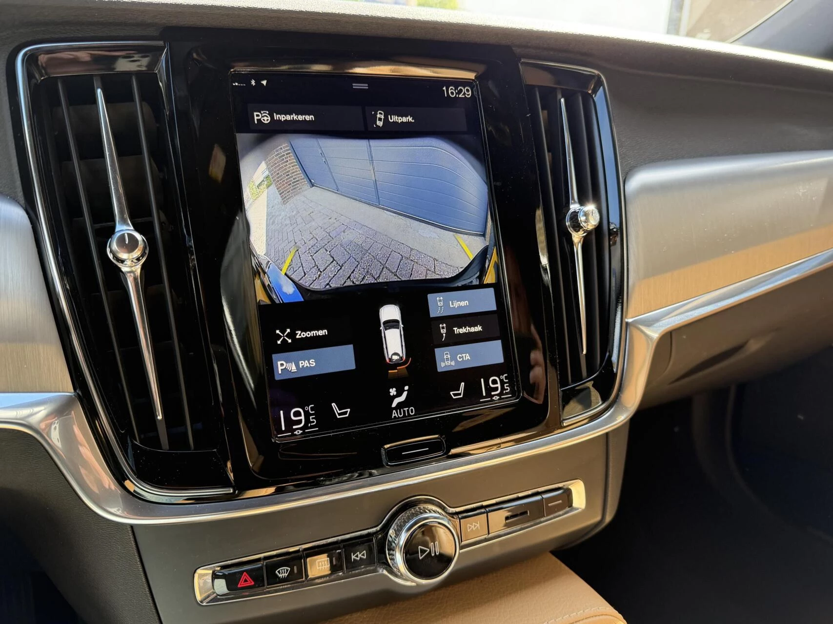 Hoofdafbeelding Volvo V90