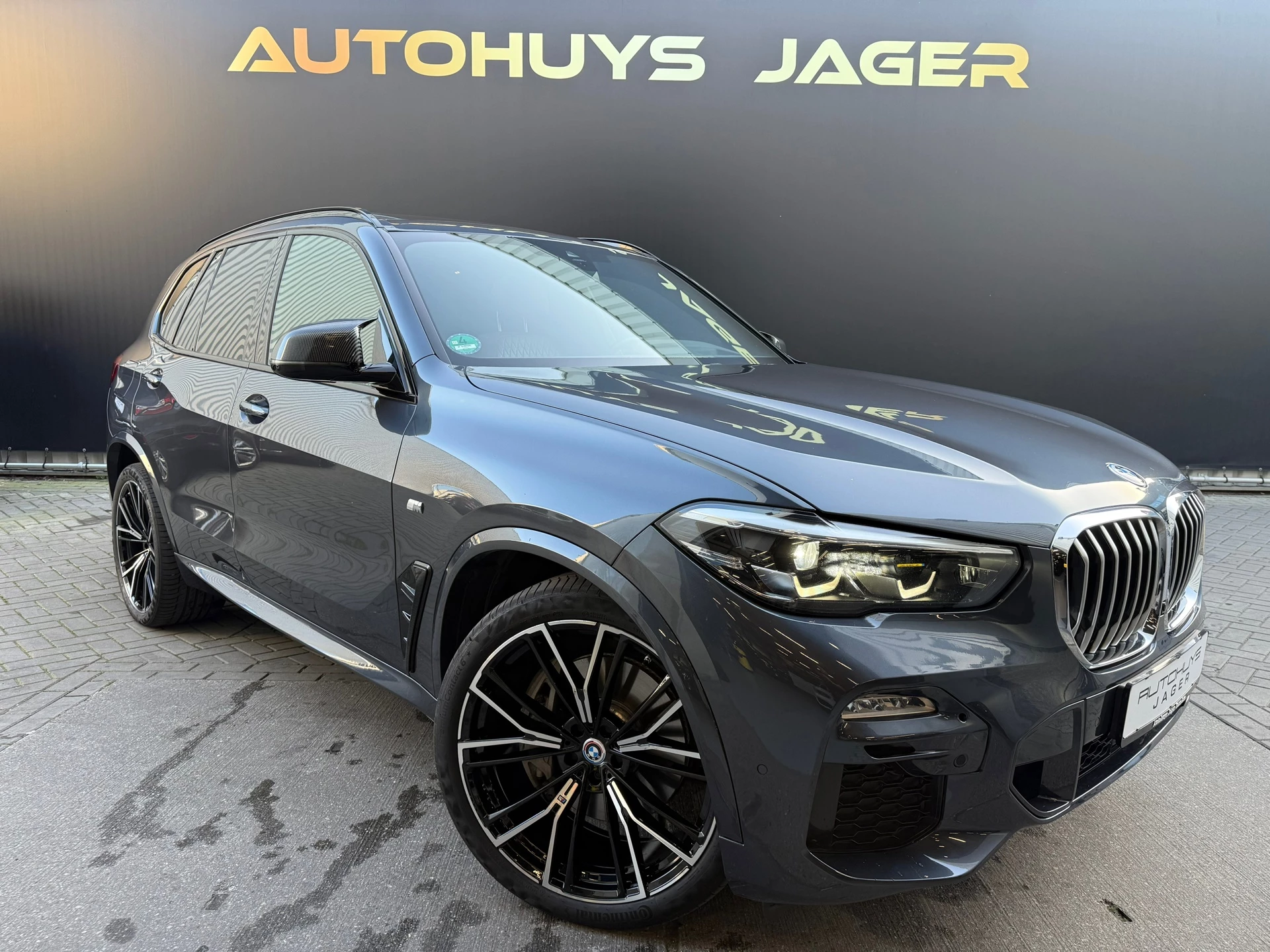 Hoofdafbeelding BMW X5