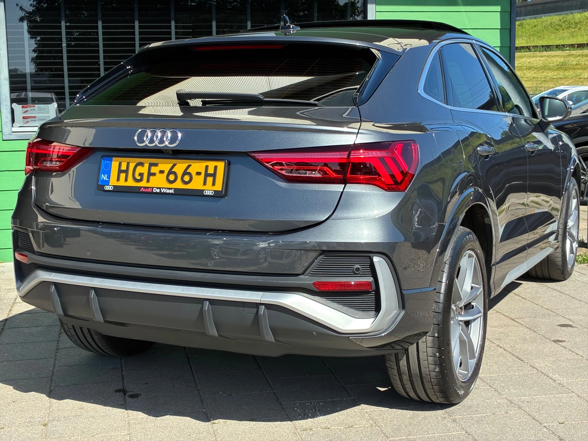 Hoofdafbeelding Audi Q3