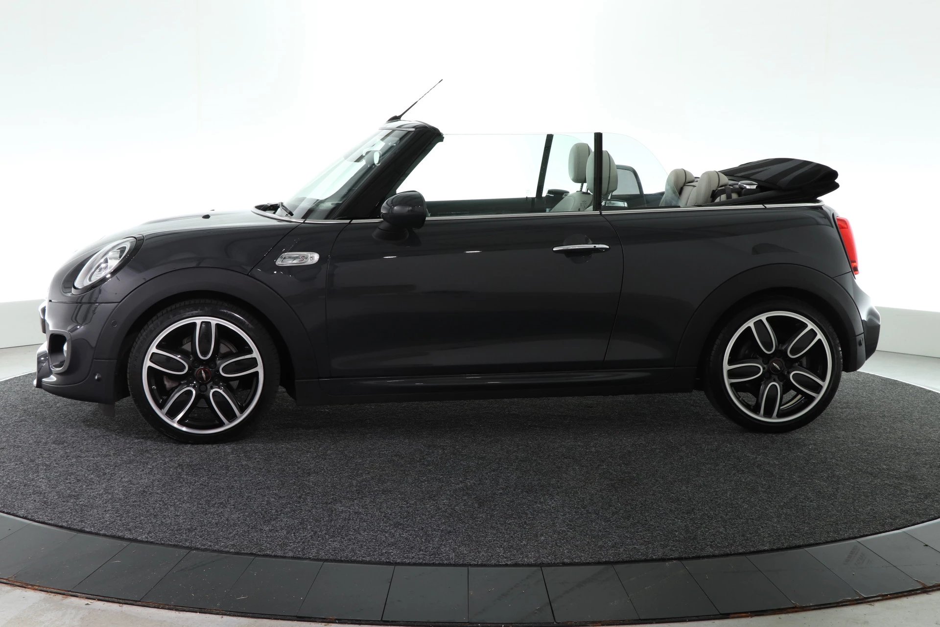 Hoofdafbeelding MINI Cooper S Cabrio