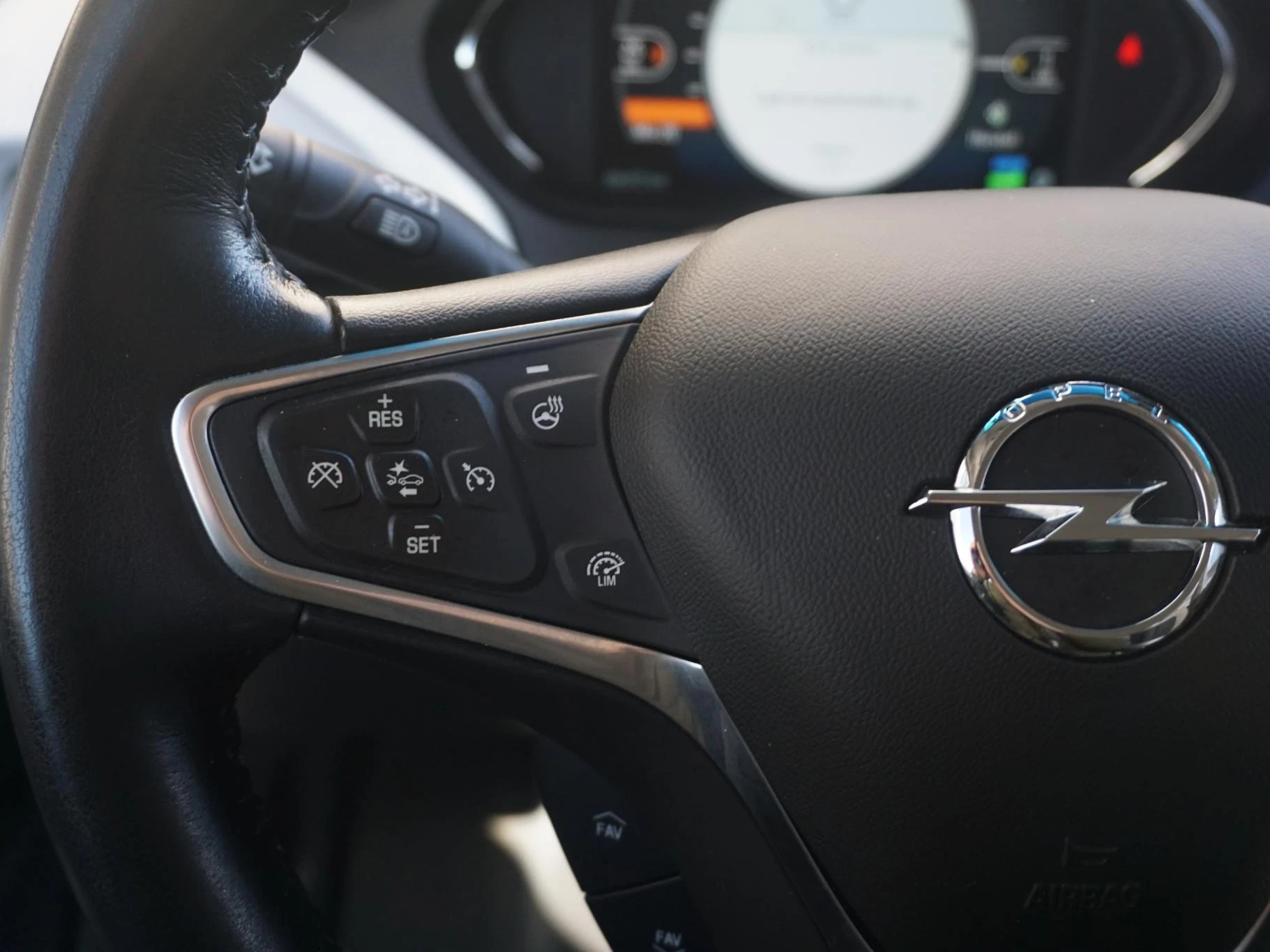 Hoofdafbeelding Opel Ampera-e