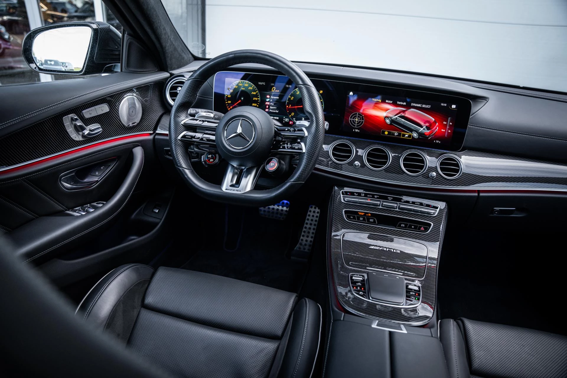 Hoofdafbeelding Mercedes-Benz E-Klasse