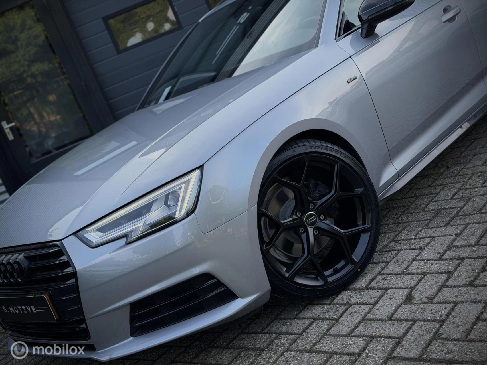 Hoofdafbeelding Audi A4