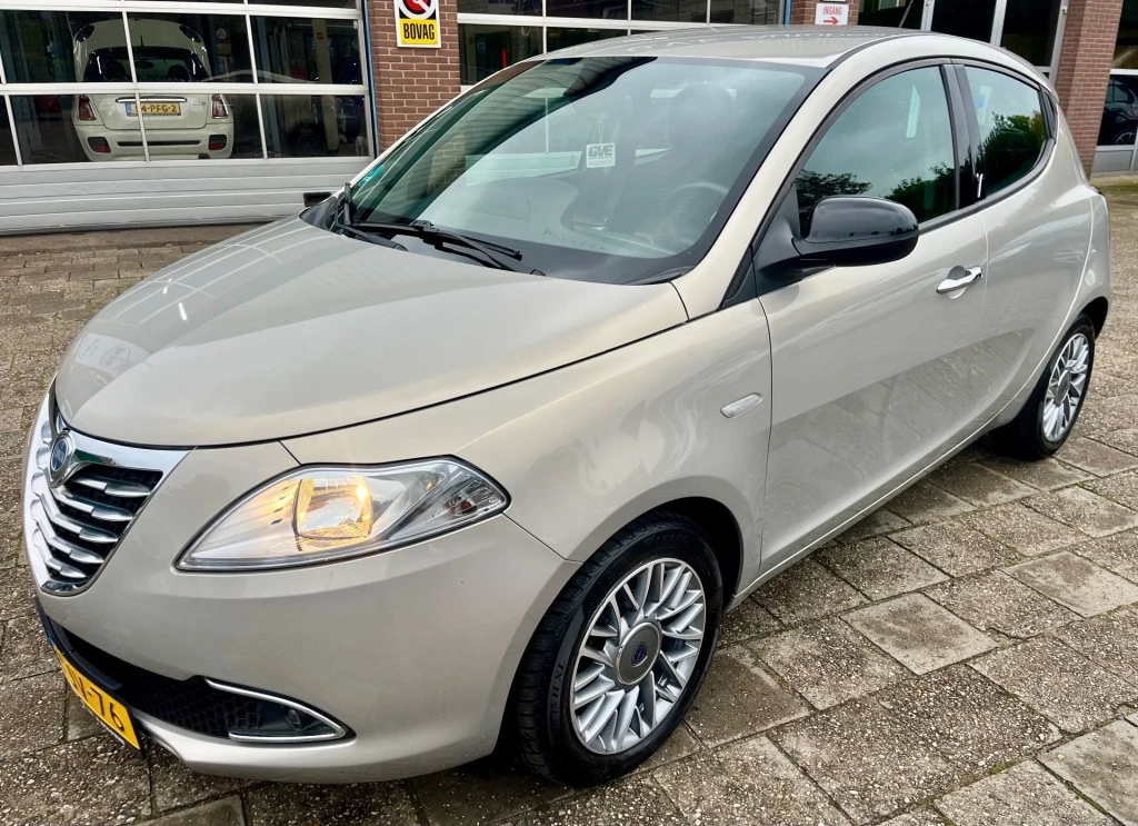Hoofdafbeelding Lancia Ypsilon