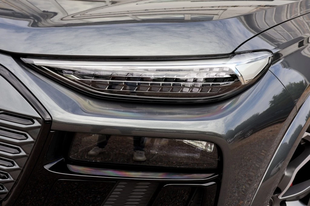 Hoofdafbeelding Audi Q6 e-tron