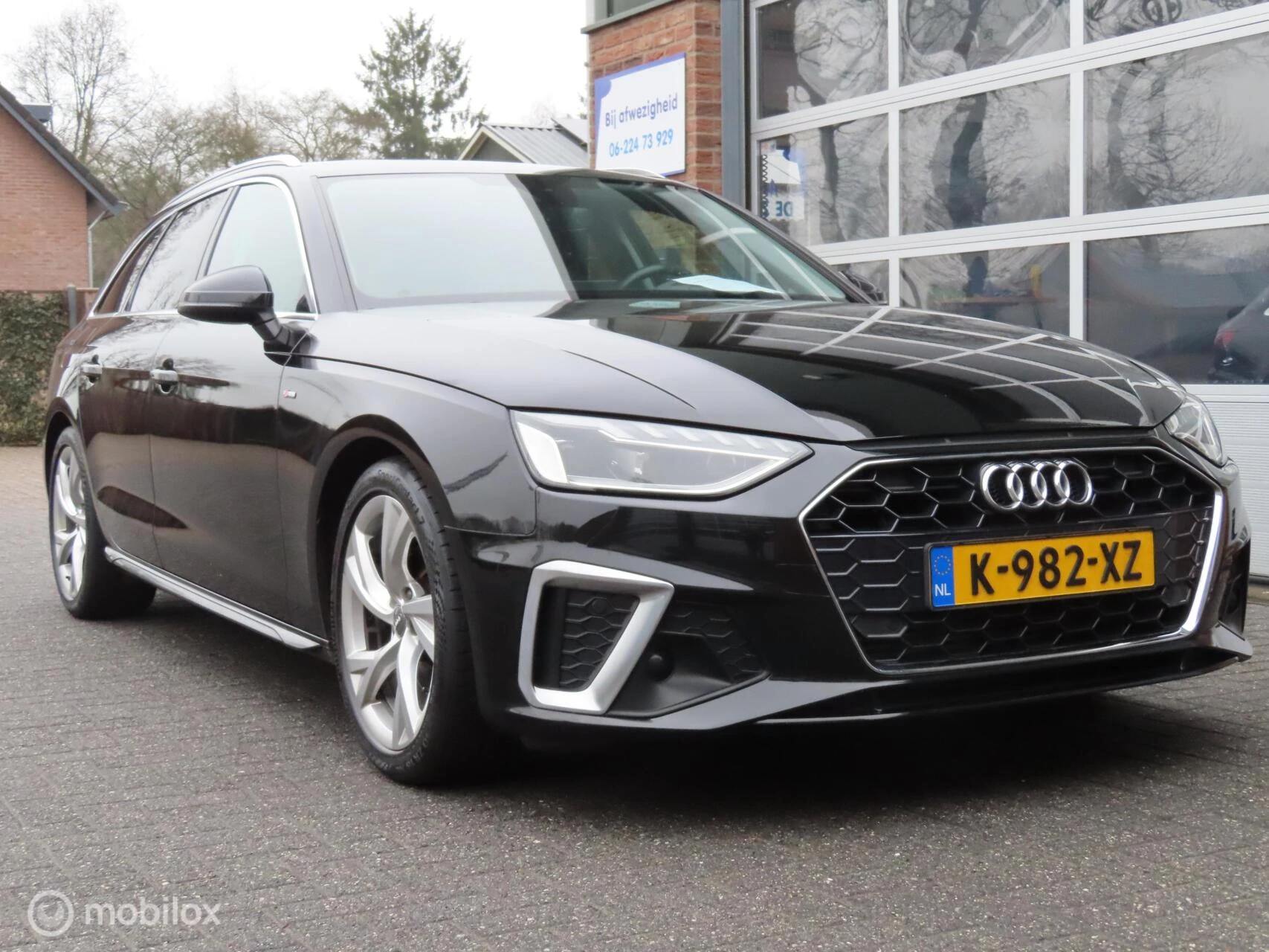 Hoofdafbeelding Audi A4