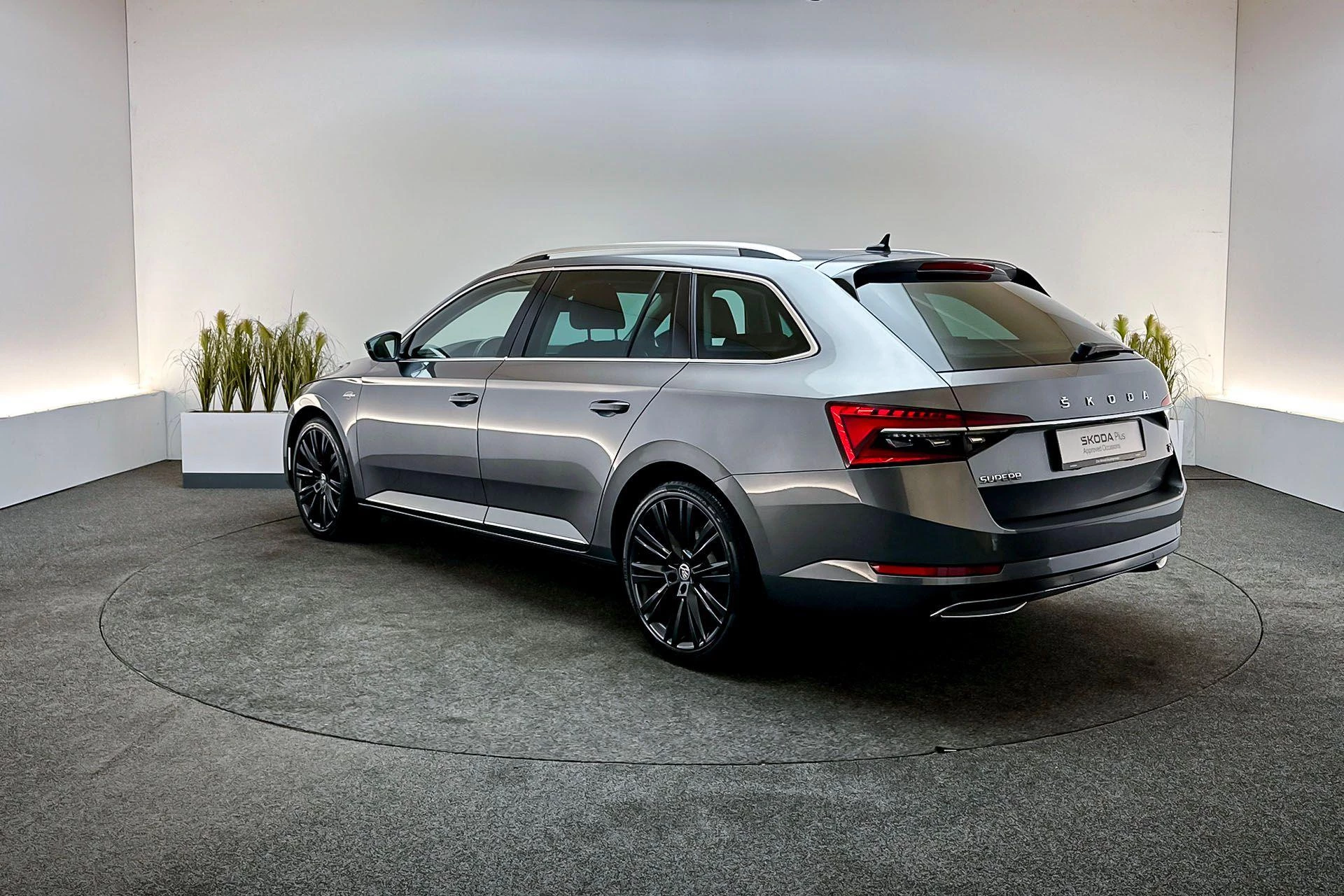 Hoofdafbeelding Škoda Superb