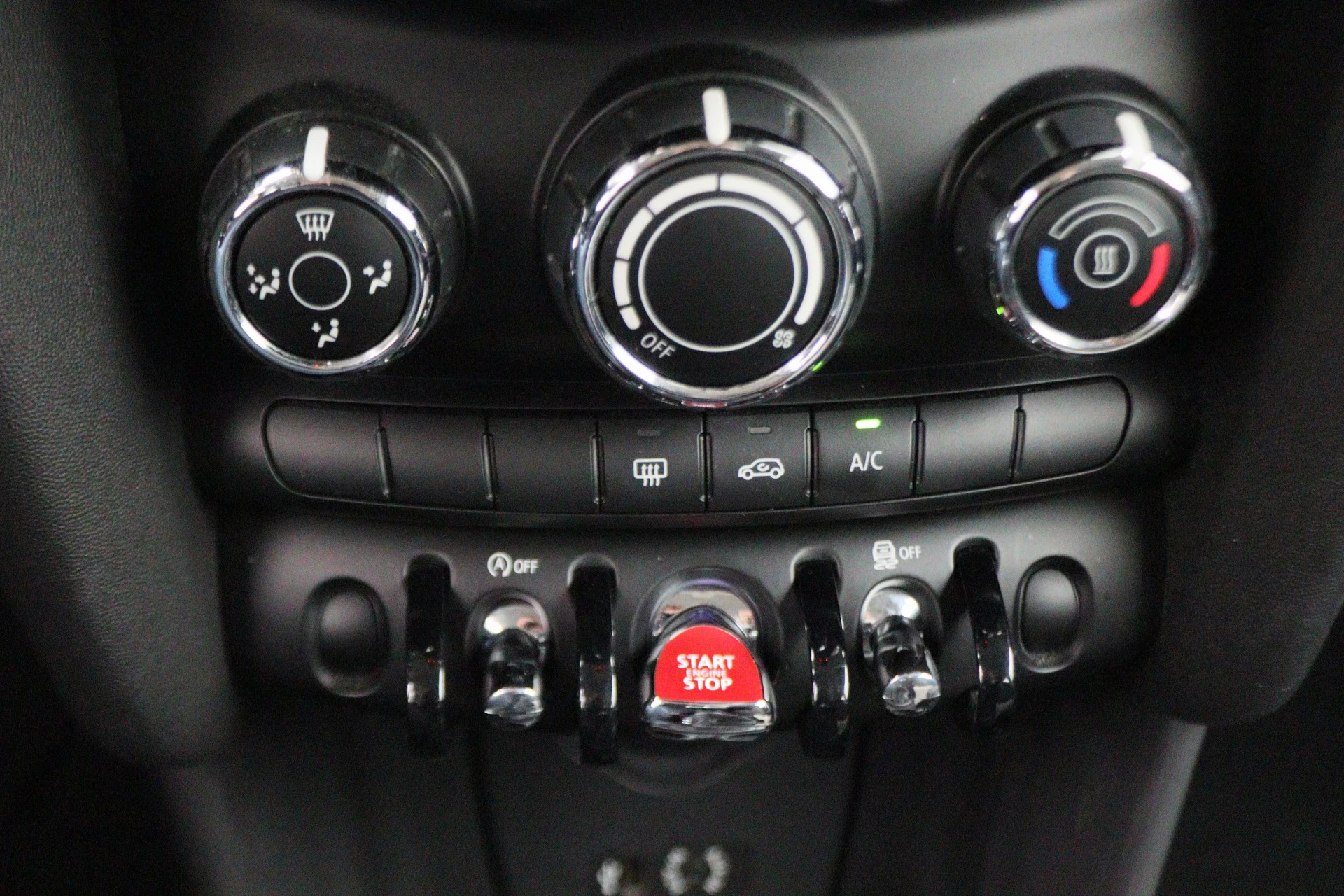 Hoofdafbeelding MINI One