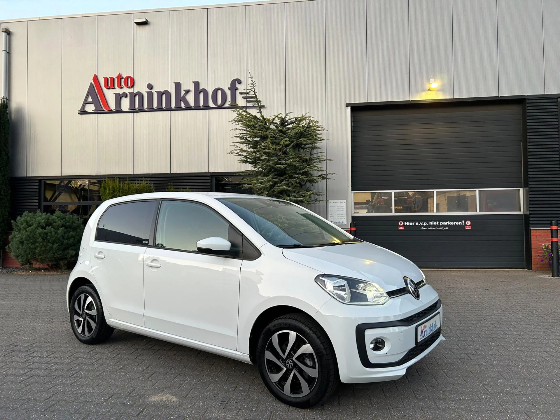 Hoofdafbeelding Volkswagen up!