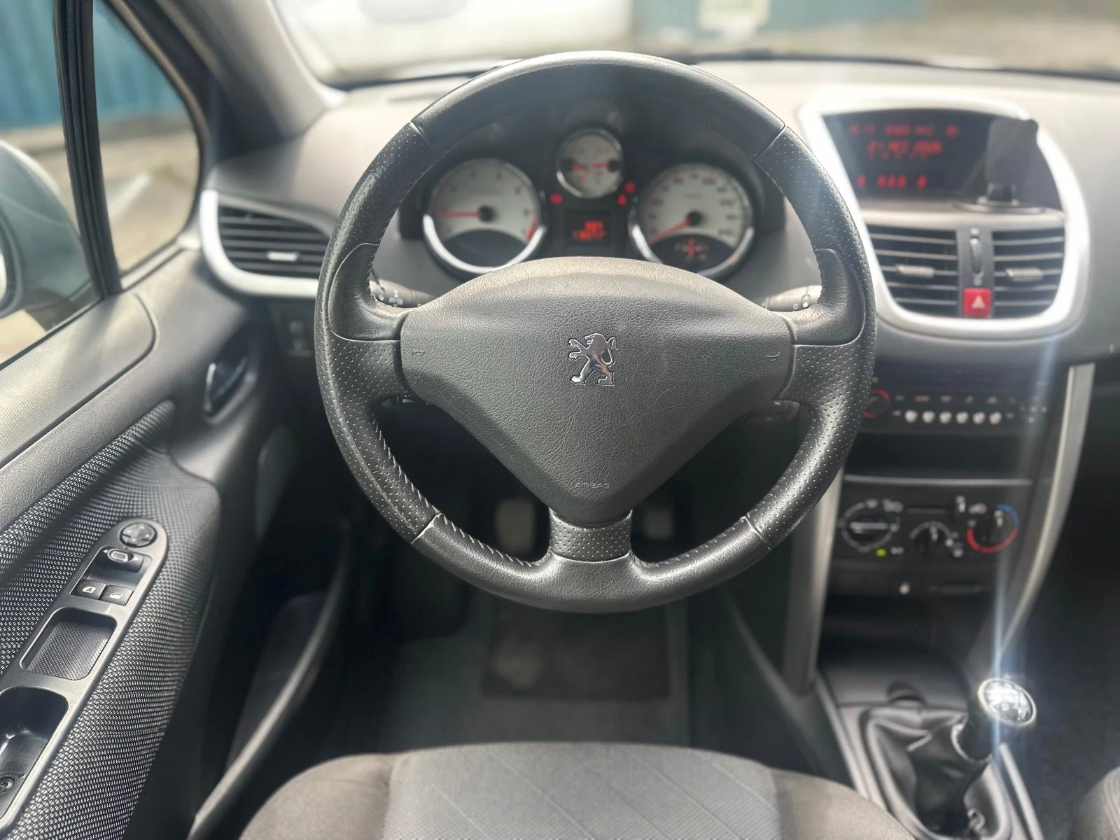Hoofdafbeelding Peugeot 207
