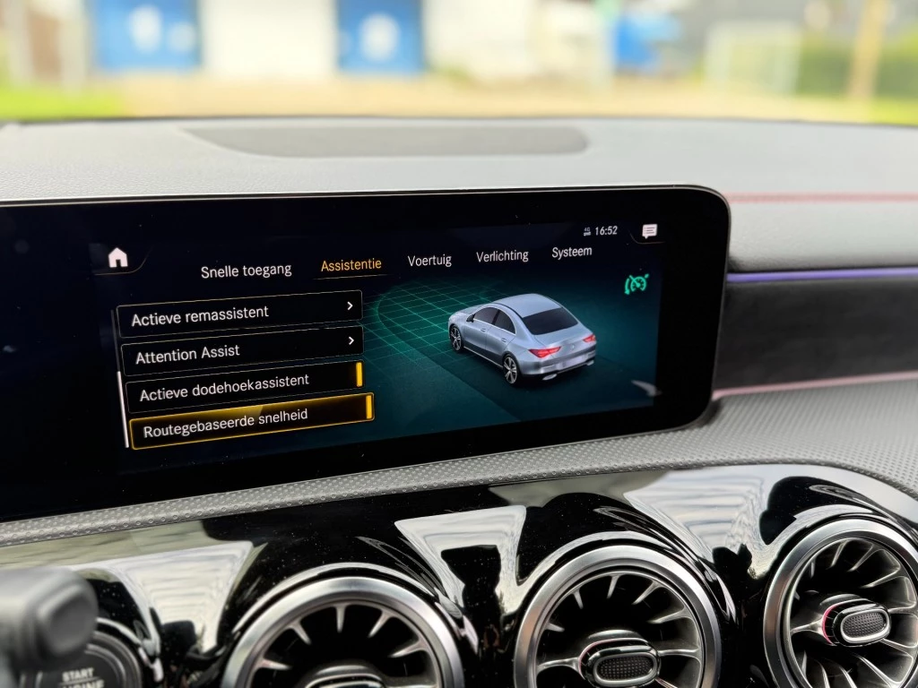 Hoofdafbeelding Mercedes-Benz CLA