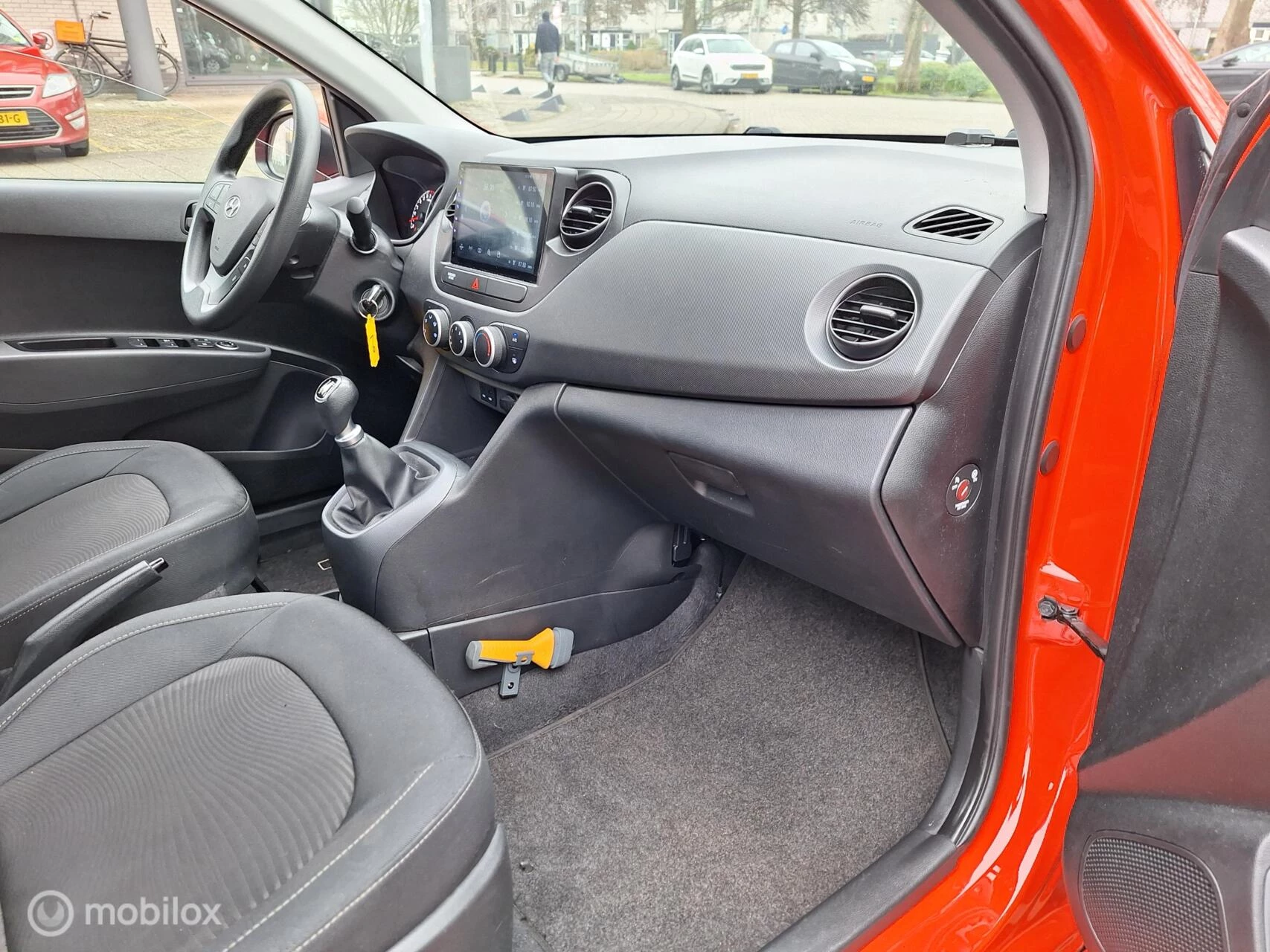 Hoofdafbeelding Hyundai i10