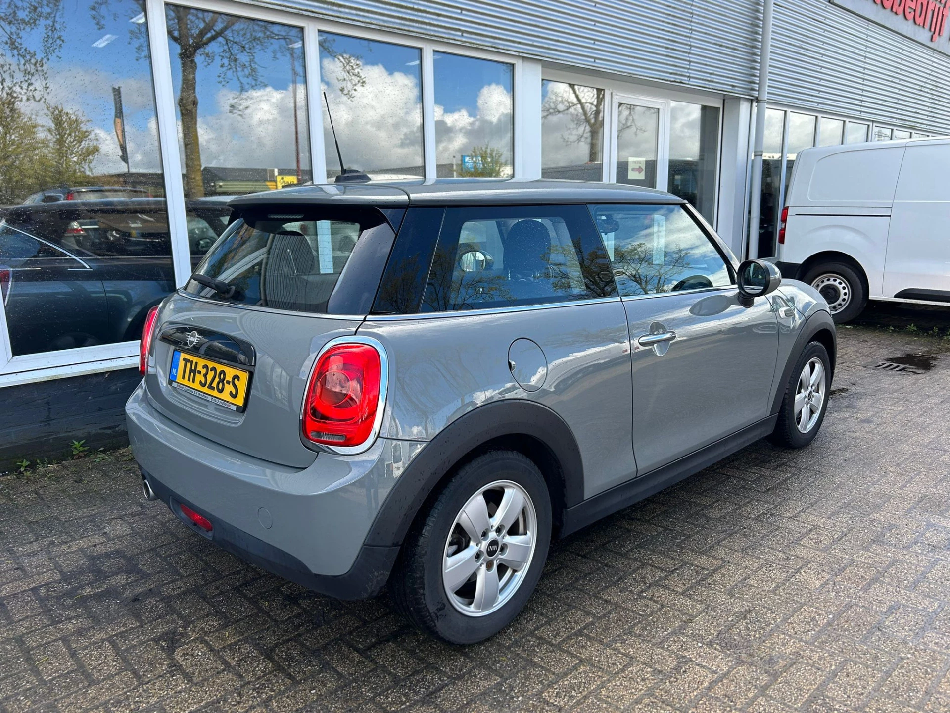 Hoofdafbeelding MINI Cooper