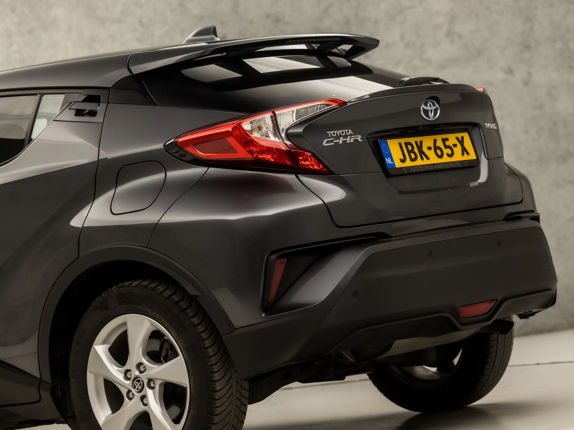 Hoofdafbeelding Toyota C-HR