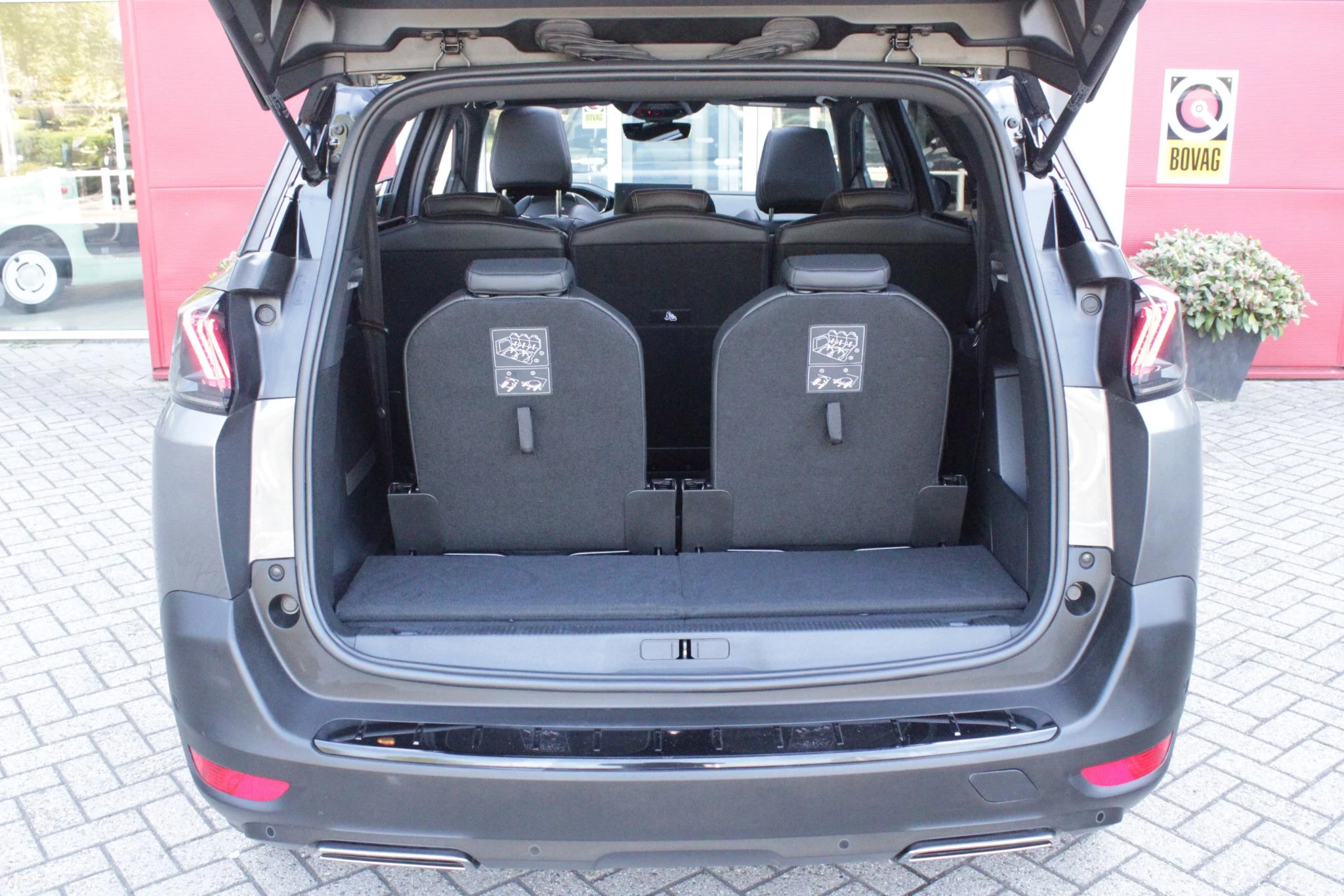 Hoofdafbeelding Peugeot 5008