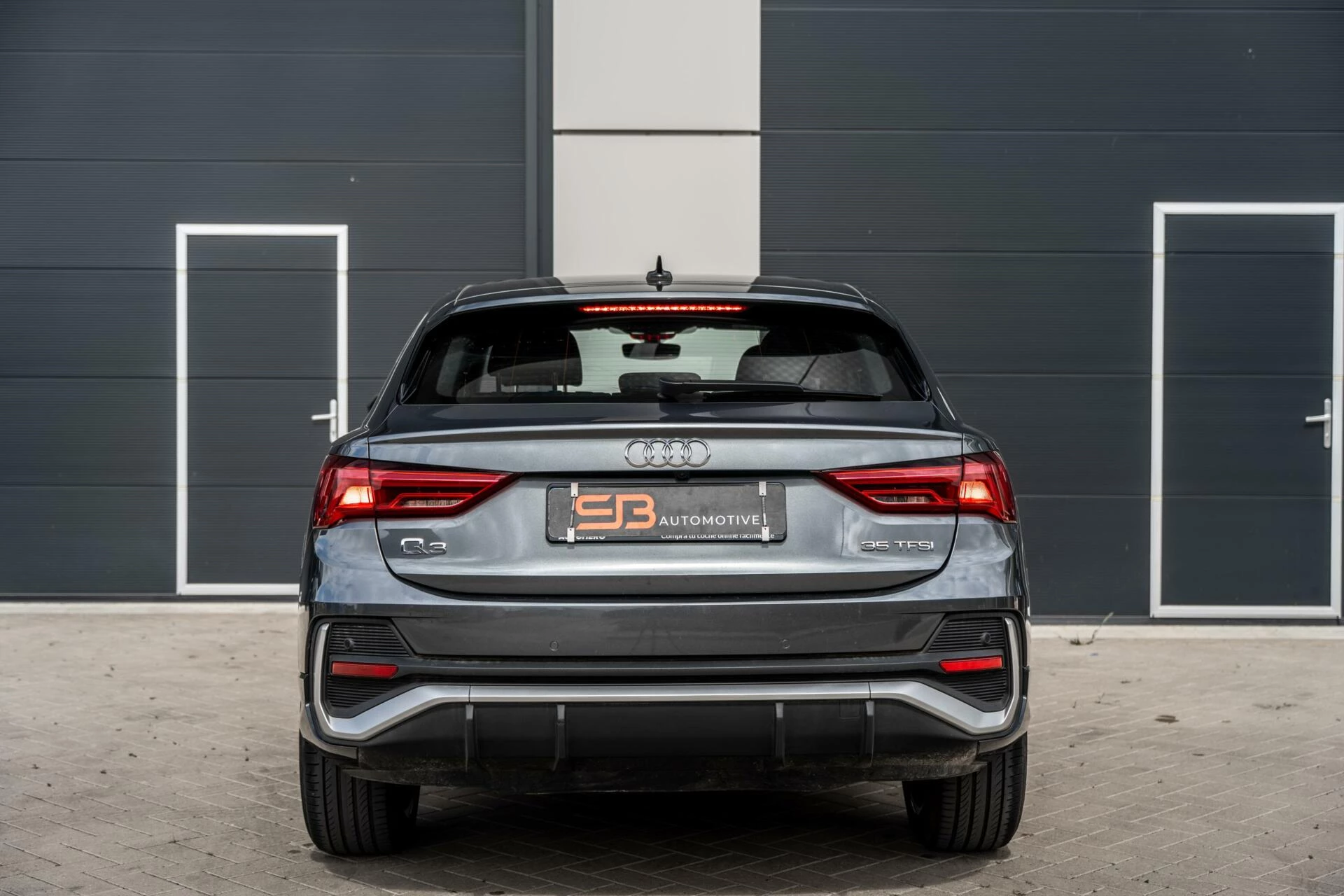 Hoofdafbeelding Audi Q3