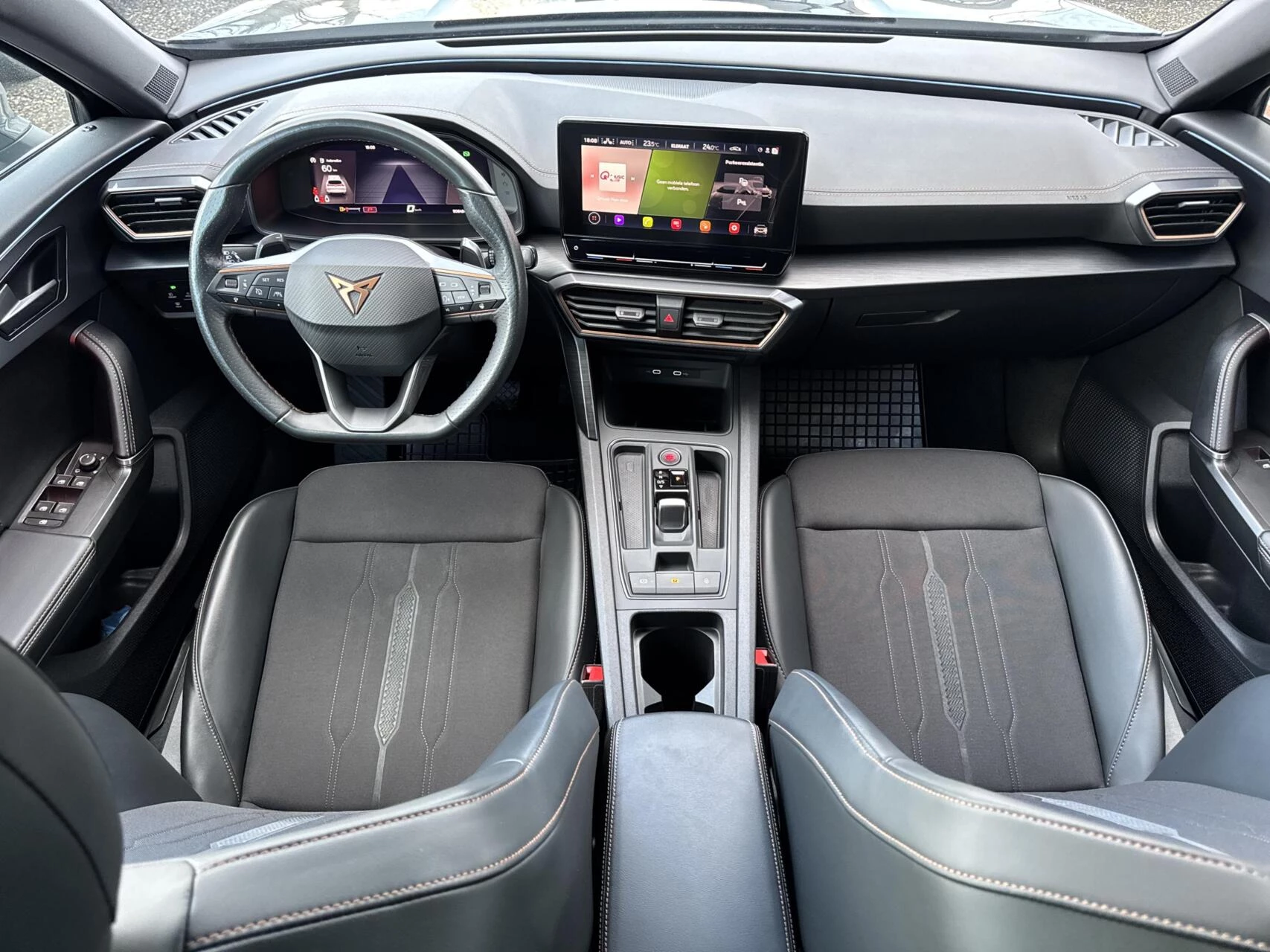 Hoofdafbeelding CUPRA Formentor