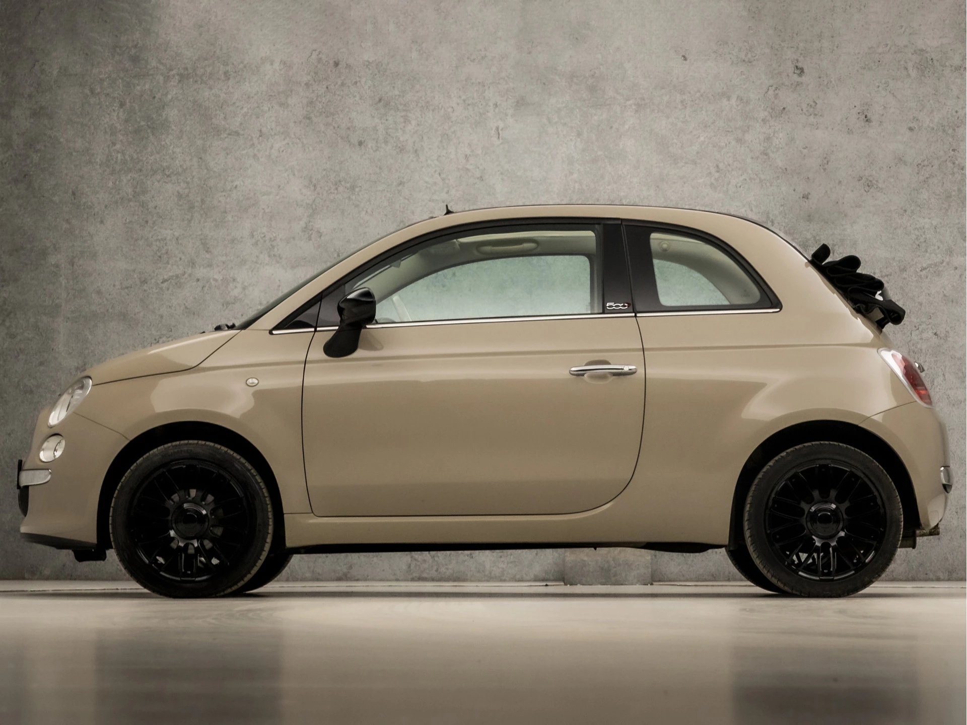Hoofdafbeelding Fiat 500C