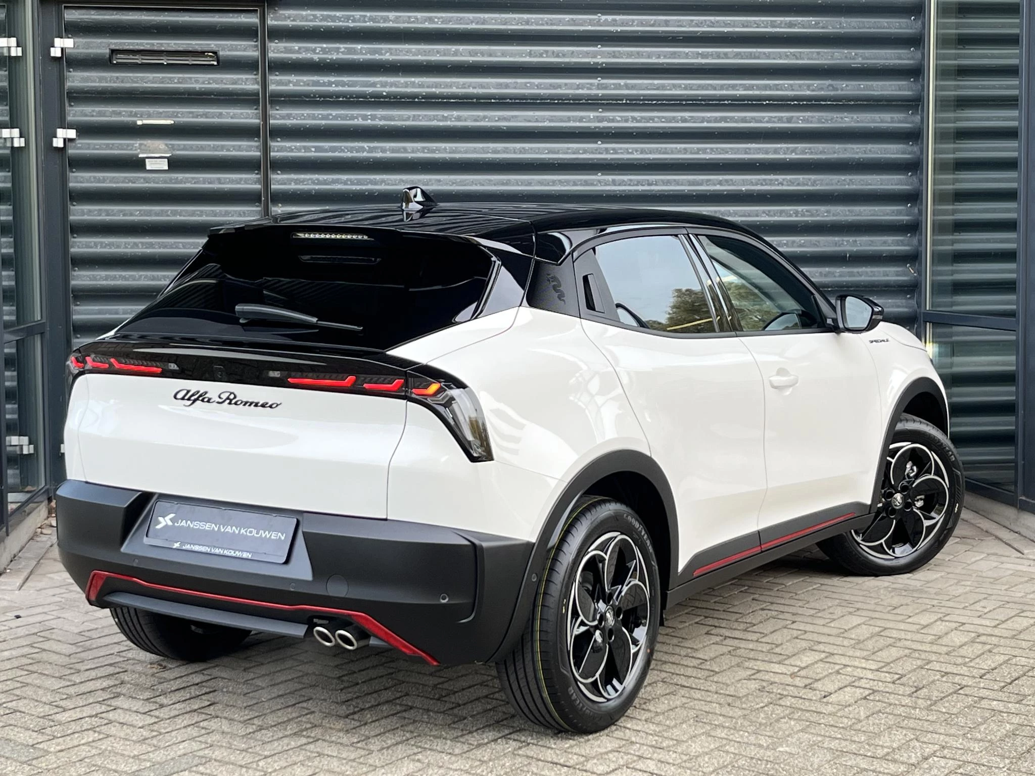 Hoofdafbeelding Alfa Romeo Junior