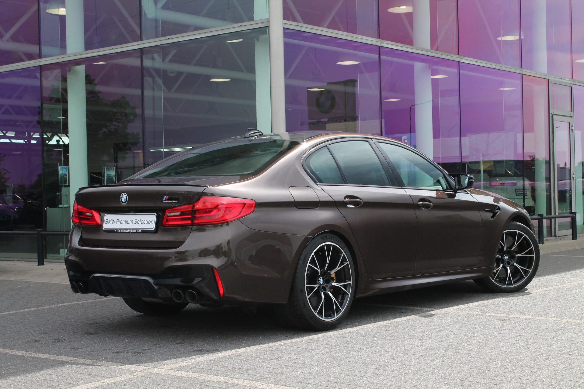 Hoofdafbeelding BMW M5