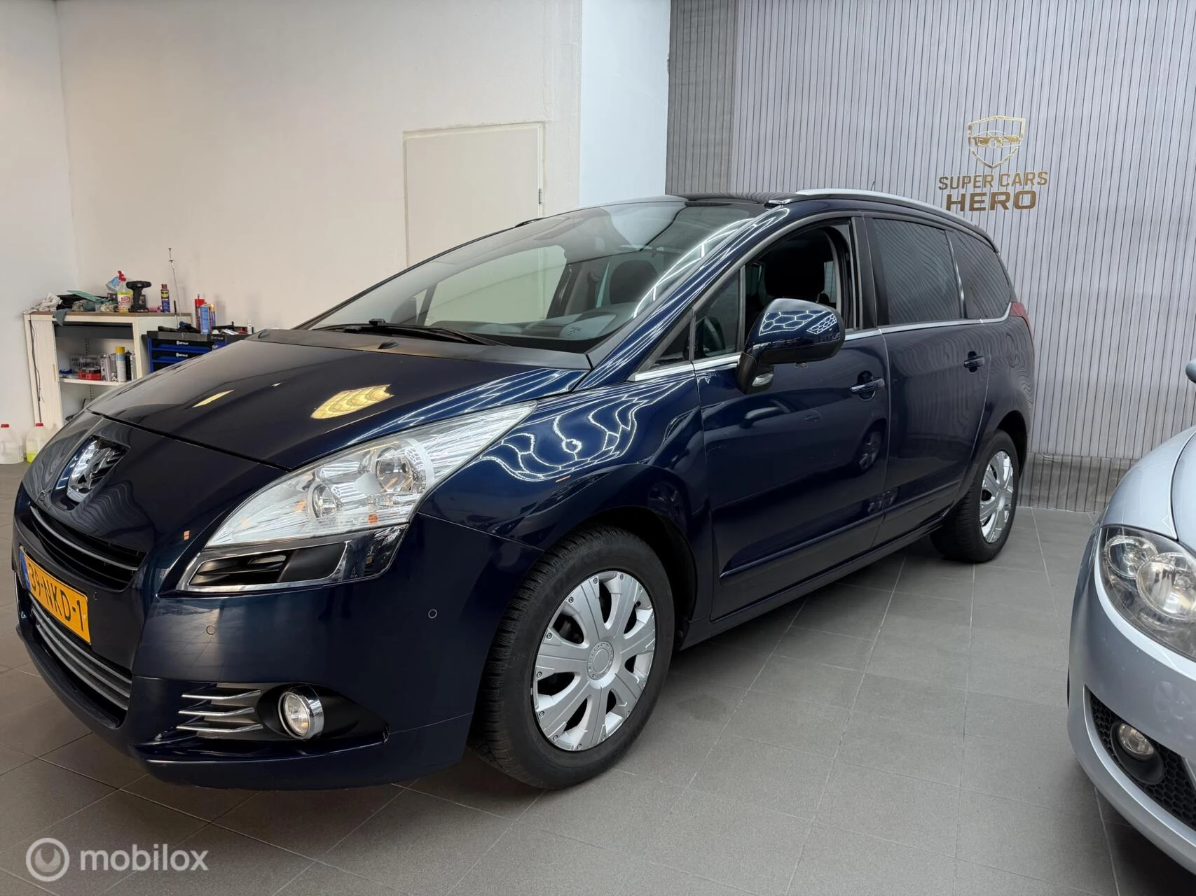 Hoofdafbeelding Peugeot 5008
