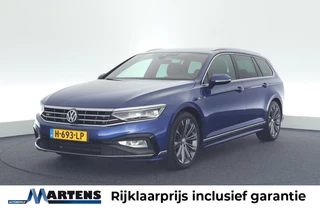 Hoofdafbeelding Volkswagen Passat Volkswagen Passat Variant 2.0 TSI 190pk DSG R-Line Elegance Trekhaak Stoelverwarming Virtual Cockpit Navigatie