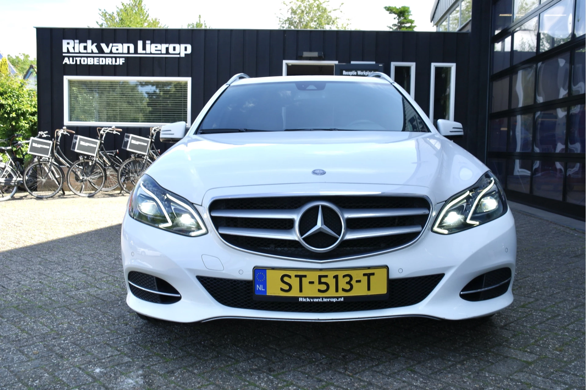 Hoofdafbeelding Mercedes-Benz E-Klasse