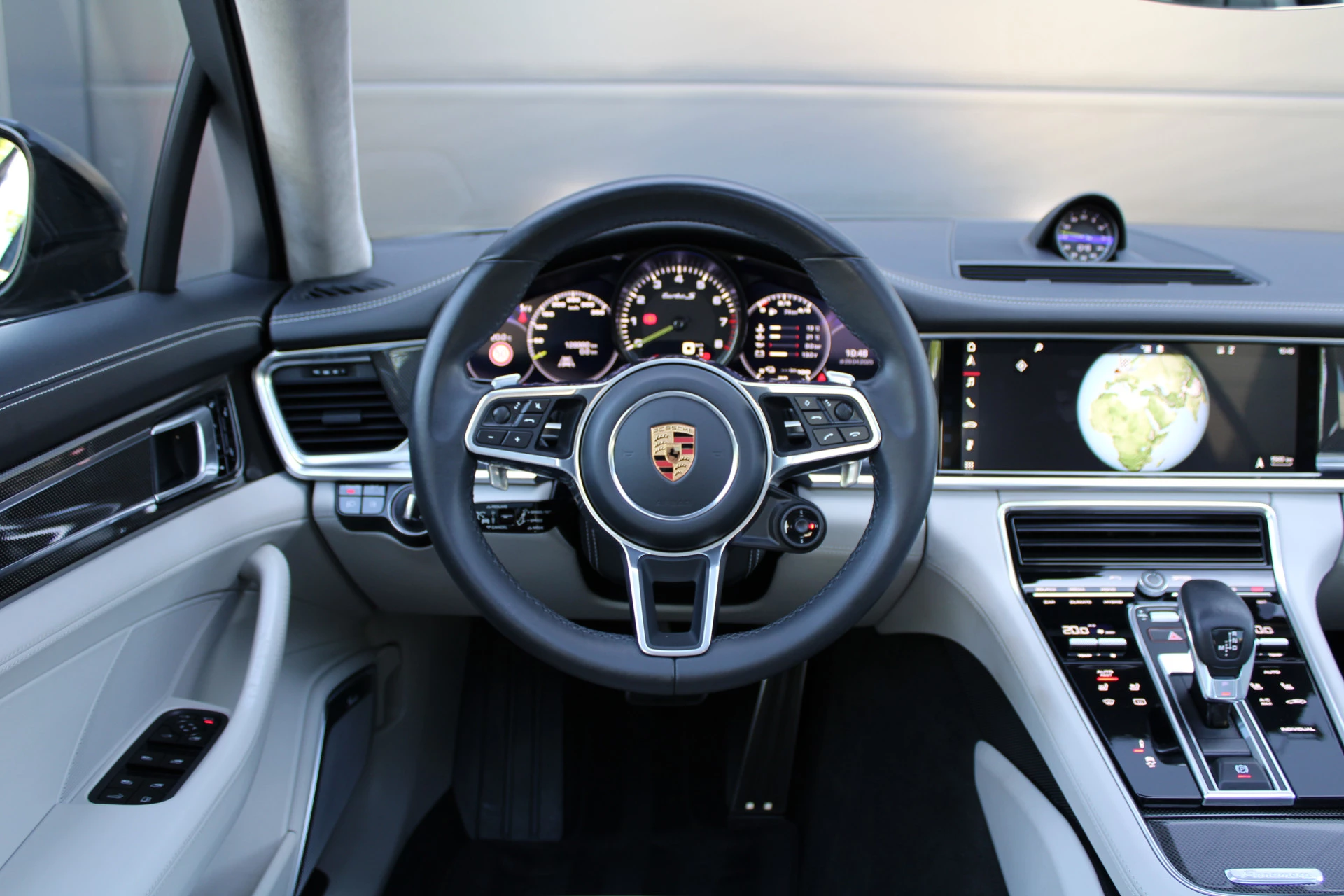 Hoofdafbeelding Porsche Panamera