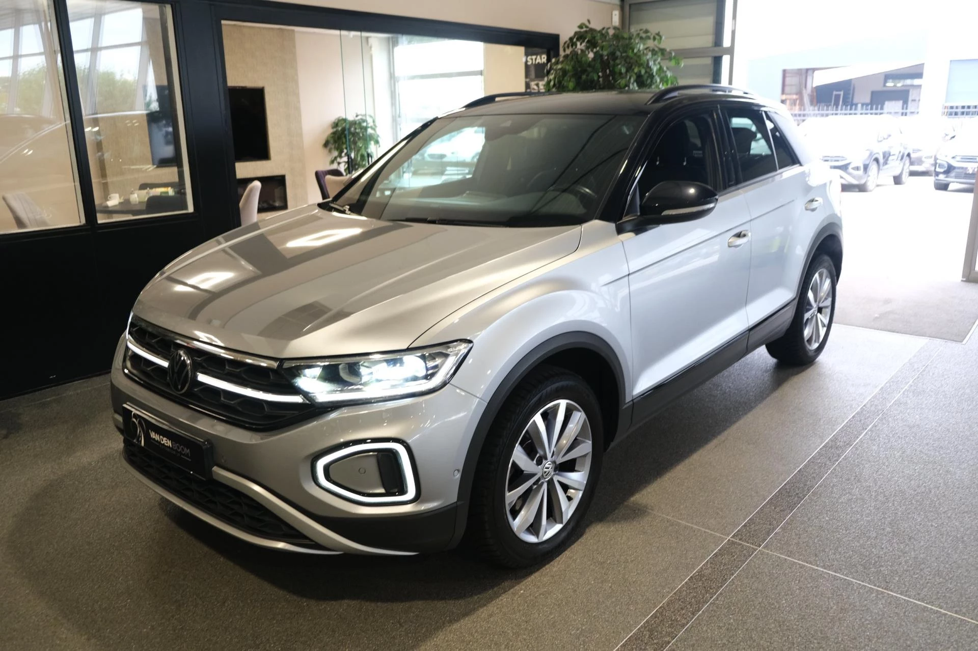Hoofdafbeelding Volkswagen T-Roc