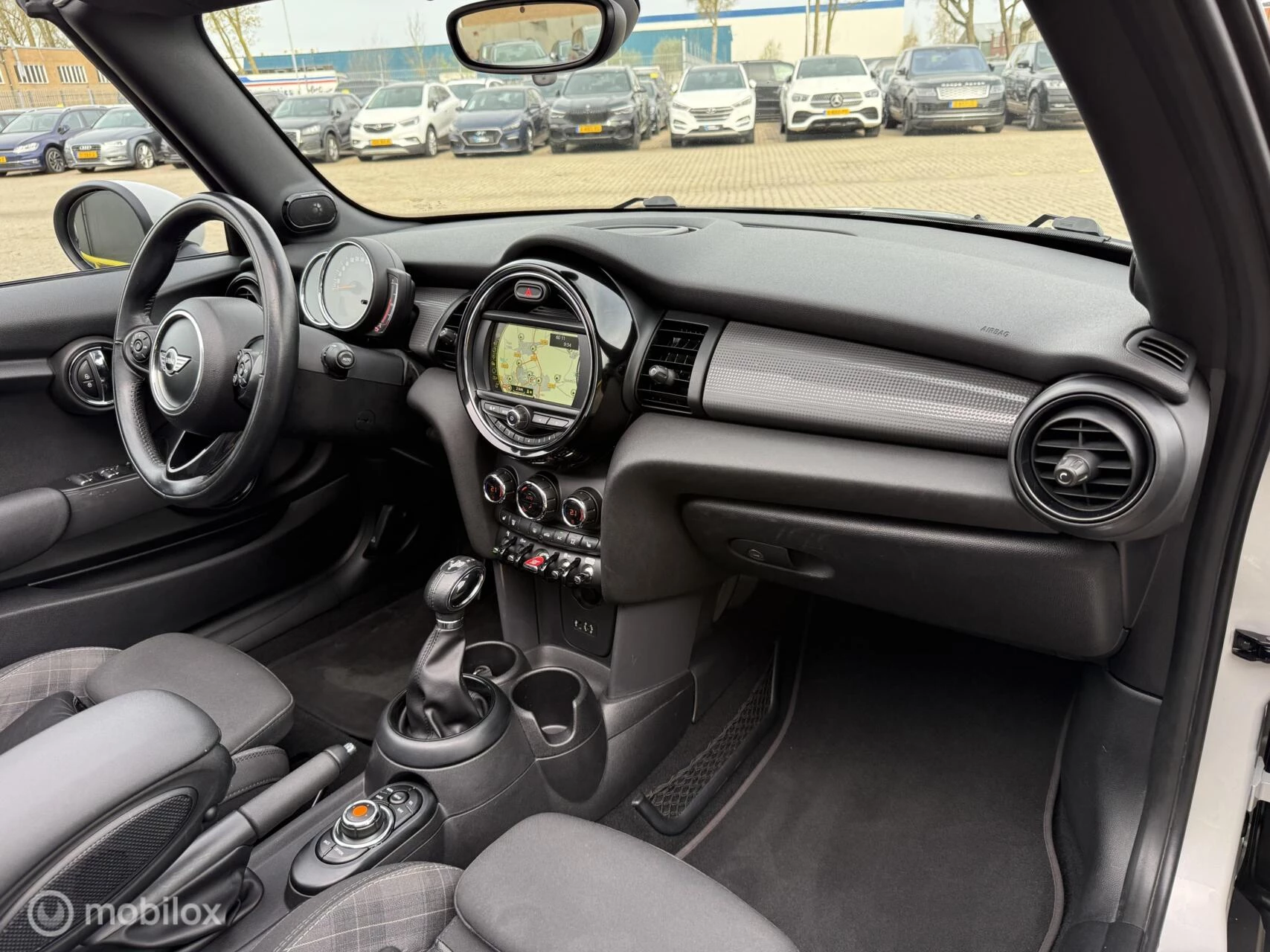 Hoofdafbeelding MINI Cooper Cabrio