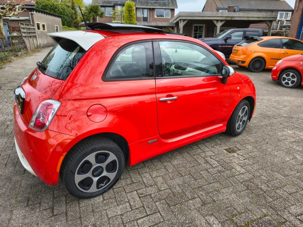 Hoofdafbeelding Fiat 500e