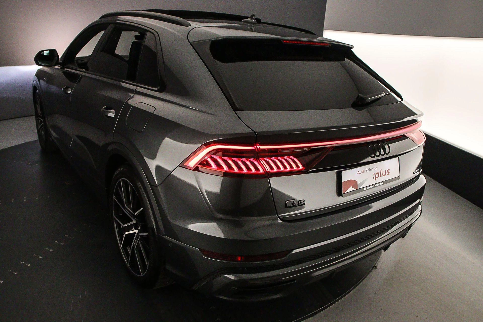 Hoofdafbeelding Audi Q8