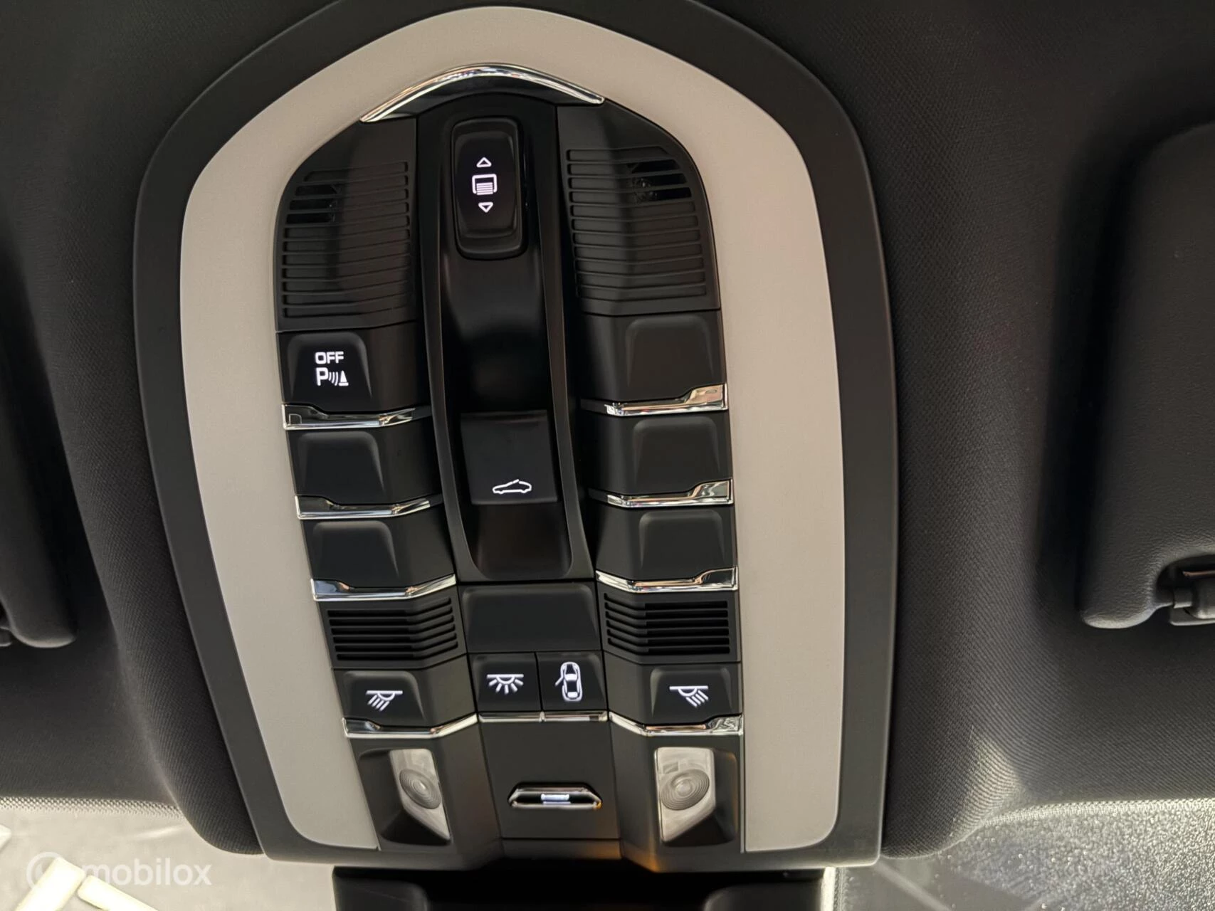 Hoofdafbeelding Porsche Macan