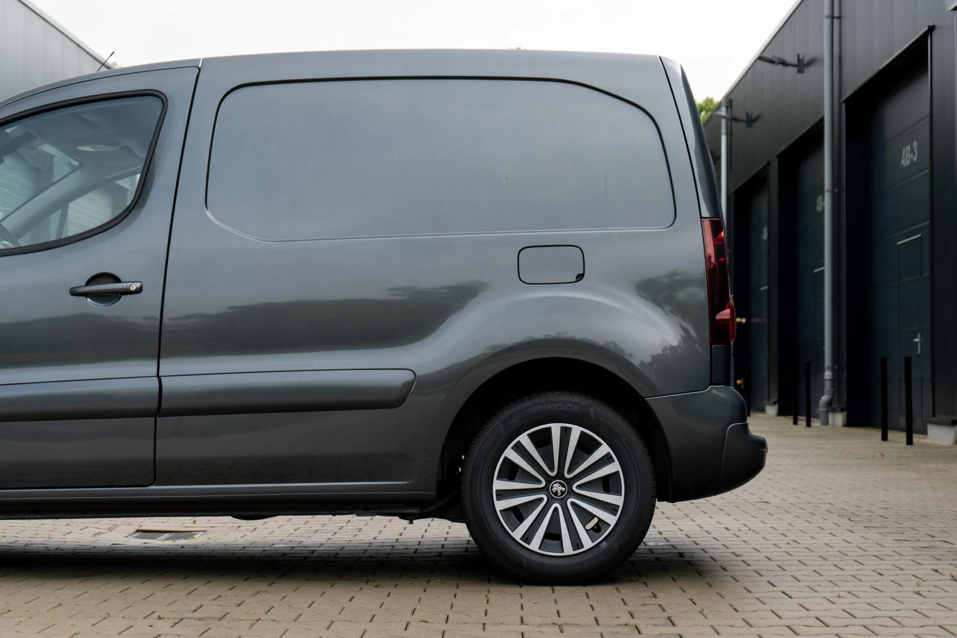 Hoofdafbeelding Peugeot Partner