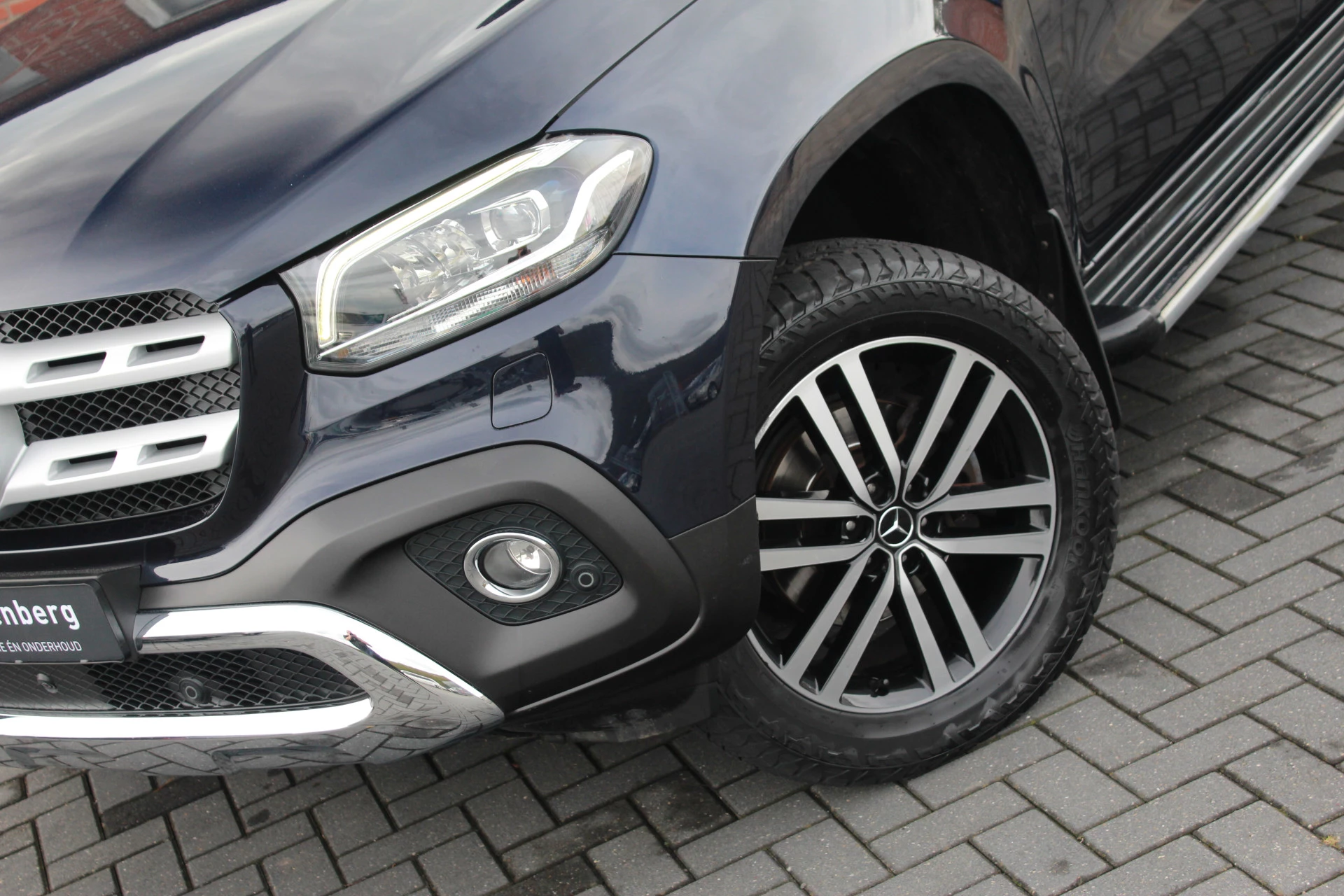 Hoofdafbeelding Mercedes-Benz X-Klasse