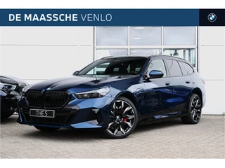 BMW 5 Serie Touring 530e M Sport Automaat / Panoramadak / Trekhaak / Bowers & Wilkins / Comfort Access / M Multifunctionele Stoelen / Parking Assistant Plus