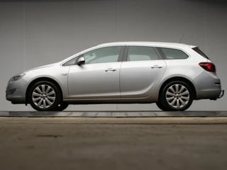 Opel Astra Sports Tourer 1.4 Turbo Cosmo Sport (CRUISE,PARROT,ELEKTRISCH PAKKET,AIRCO,SPORTSTOELEN,LM VELGEN,NETTE STAAT)