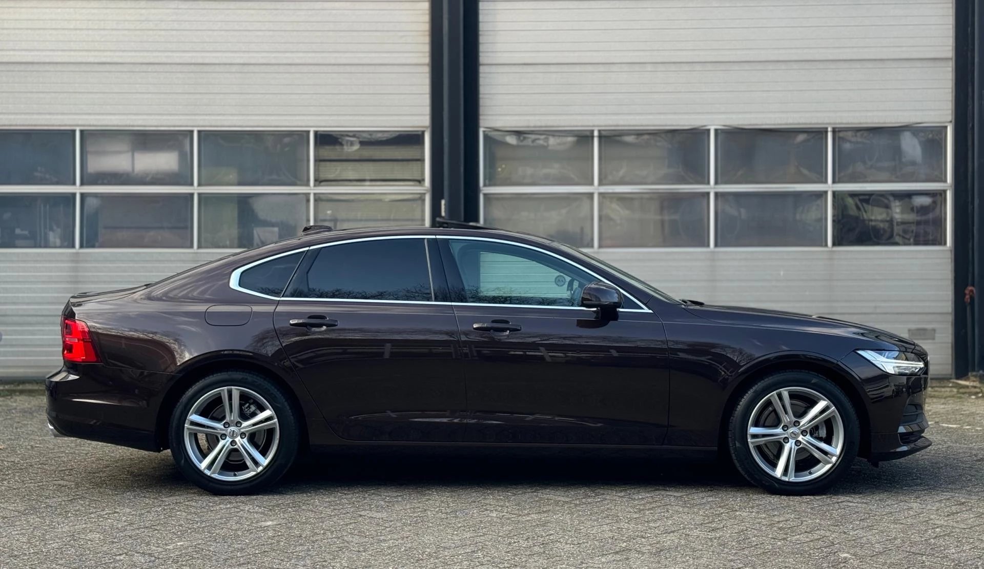 Hoofdafbeelding Volvo S90