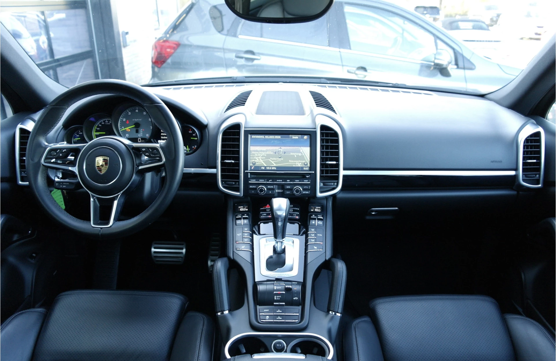 Hoofdafbeelding Porsche Cayenne