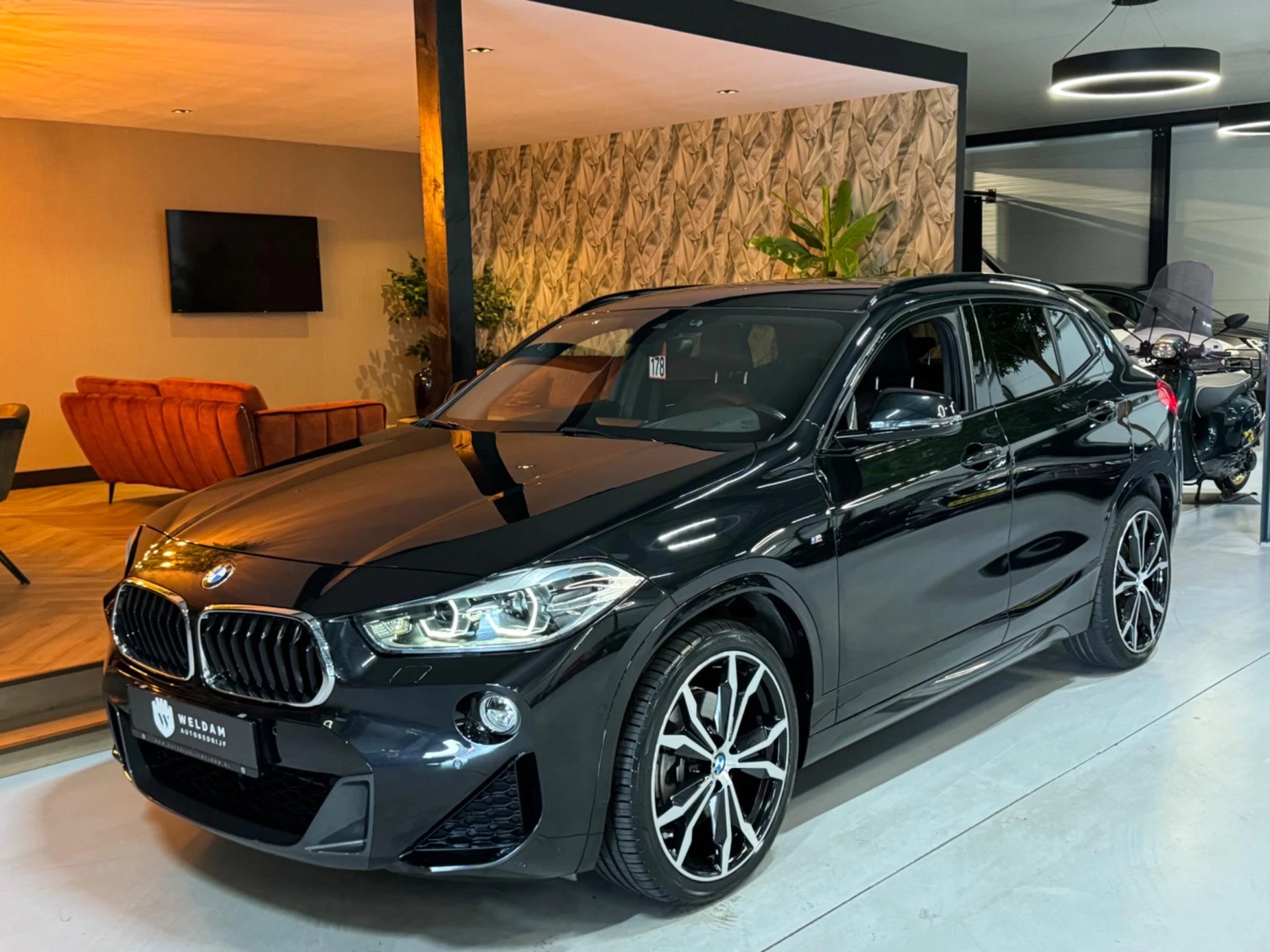 Hoofdafbeelding BMW X2