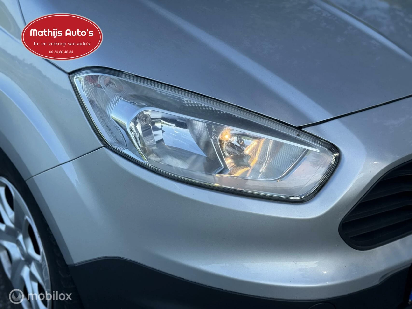 Hoofdafbeelding Ford Transit Courier