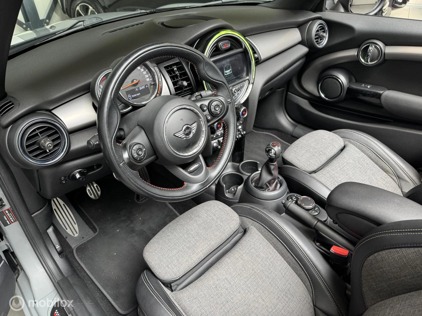 Hoofdafbeelding MINI Cooper S Cabrio